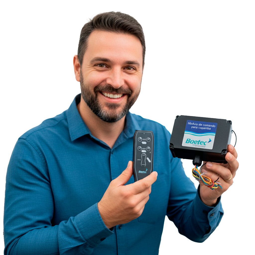 Pessoa segurando módulo de Módulo Remoto Para Bicaçamba